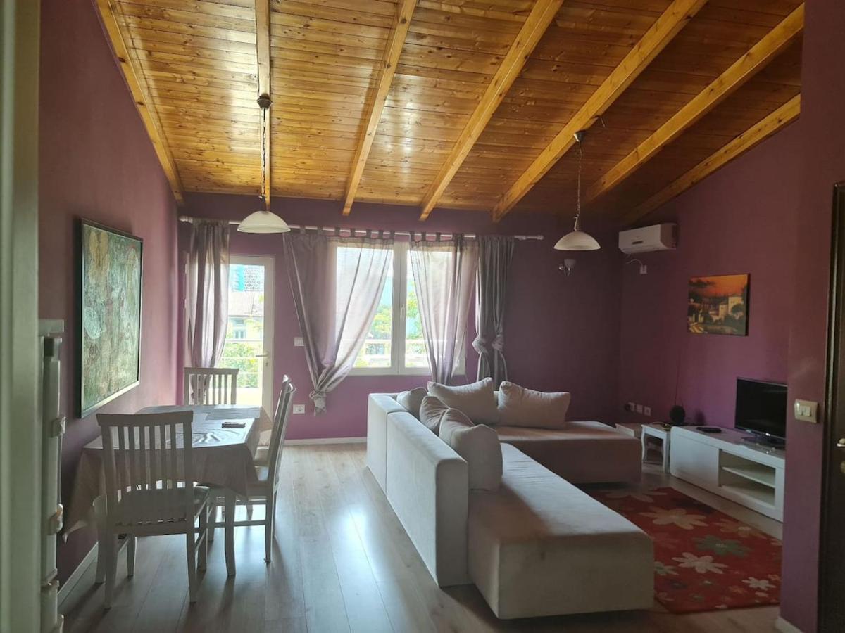 Penthahouse Shallvare Тирана Екстериор снимка