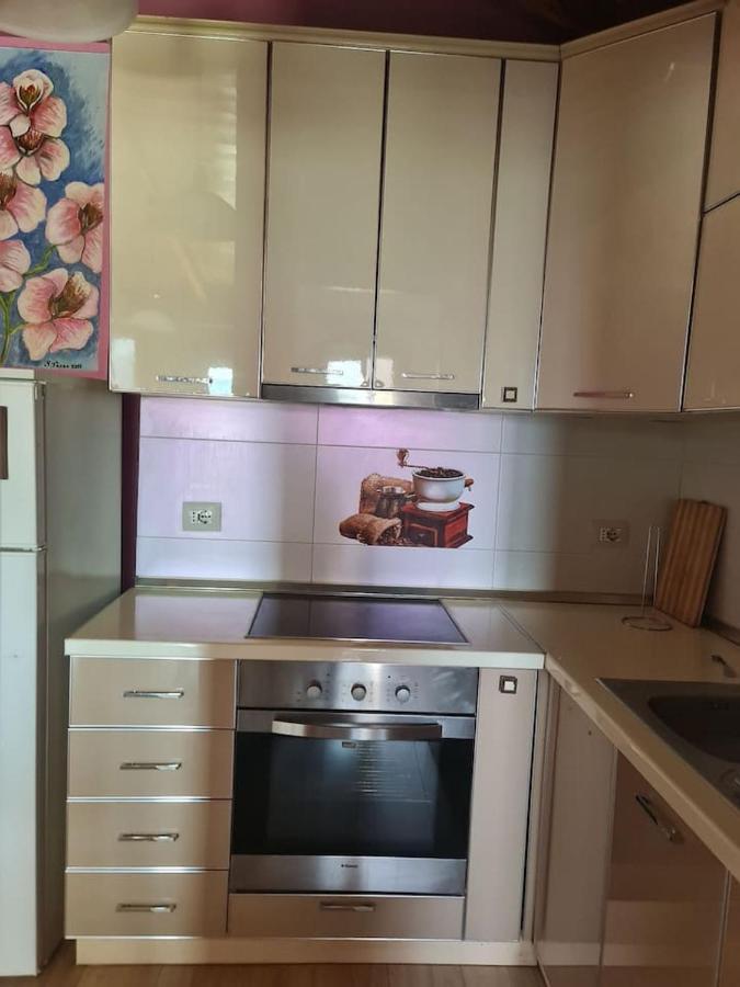 Penthahouse Shallvare Тирана Екстериор снимка